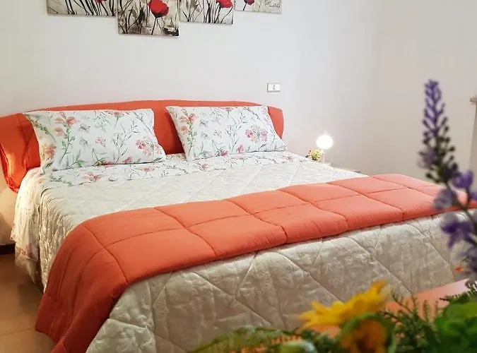 MAYFLOWERS B&B Zona Ospedale Cisanello Pisa